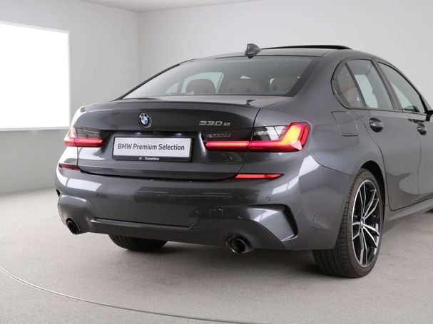 BMW 330 e M Sport xDrive 215 kW image number 19