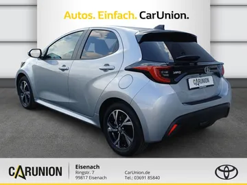 Car image 5