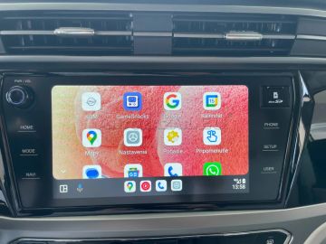 Car image 35