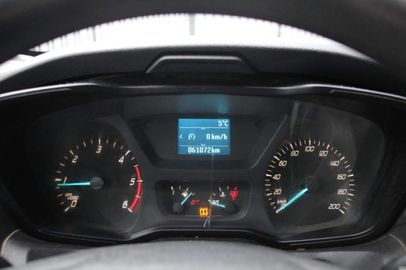 Car image 31