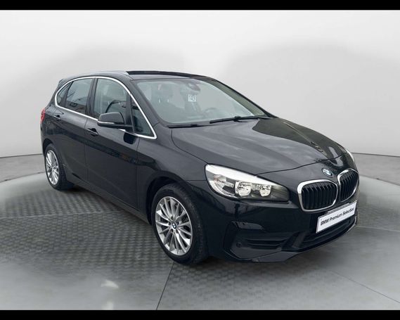 BMW 218d Active Tourer Advantage 110 kW image number 2