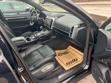 Car image 31