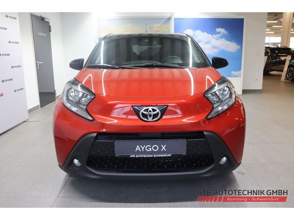 Toyota Aygo X 1.0 VVT-i 53 kW image number 3