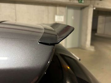 Car image 37