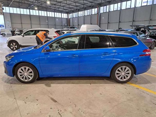 Peugeot 308 BlueHDi 130 S&S Allure 96 kW image number 5