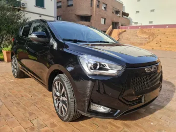 Car image 26