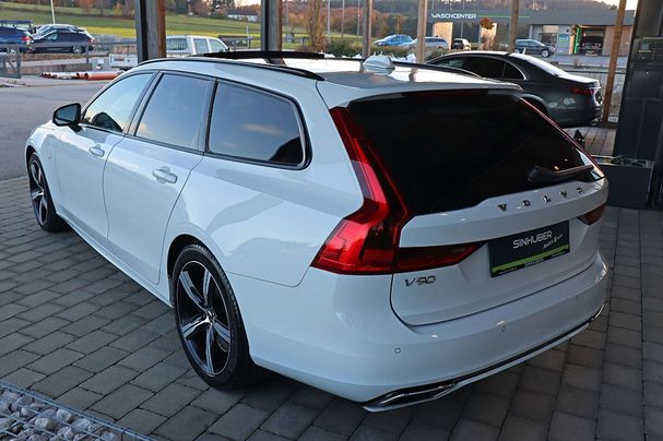 Volvo V90 Recharge T8 AWD 288 kW image number 3