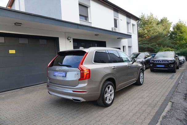 Volvo XC90 B5 AWD Momentum 173 kW image number 16