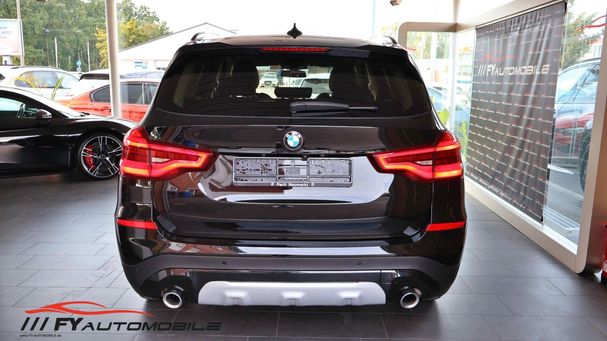 BMW X3 xDrive 140 kW image number 2