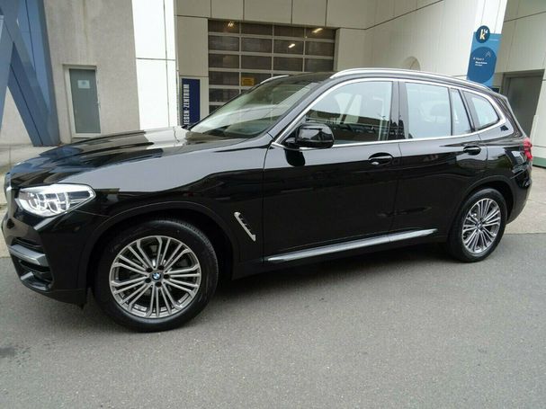 BMW X3 xDrive 140 kW image number 1