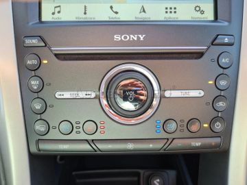 Car image 37