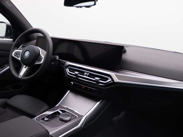 BMW 320 e 150 kW image number 30