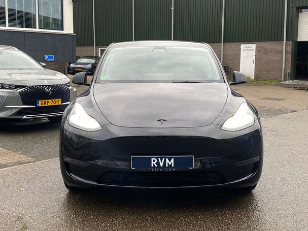 Tesla Model Y Long Range AWD 378 kW image number 3