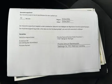 Car image 37