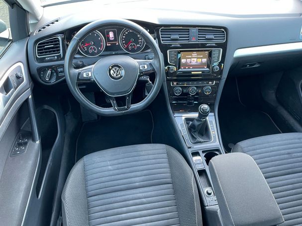 Volkswagen Golf 63 kW image number 5