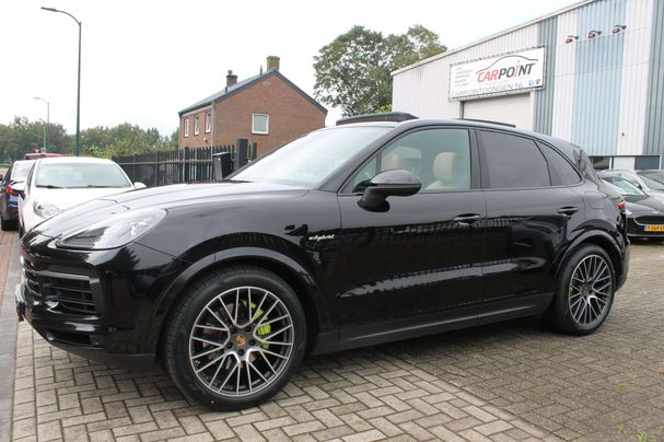 Porsche Cayenne E-Hybrid 350 kW image number 6