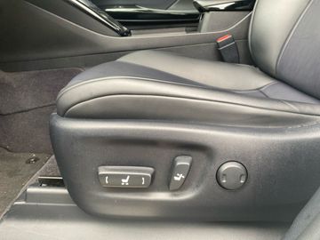 Car image 41