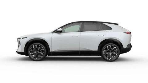 Car image 5