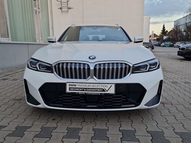 BMW 330i Touring M Sportpaket 180 kW image number 2