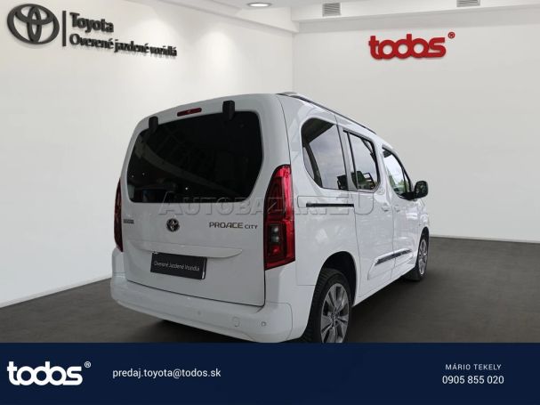 Toyota Proace City Verso 1.5 D-4D Shuttle 96 kW image number 1