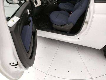 Car image 31