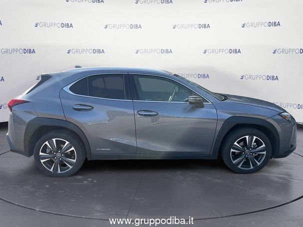 Lexus UX 250h 135 kW image number 3