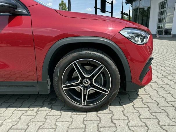 Mercedes-Benz GLA 200 AMG Line 120 kW image number 9