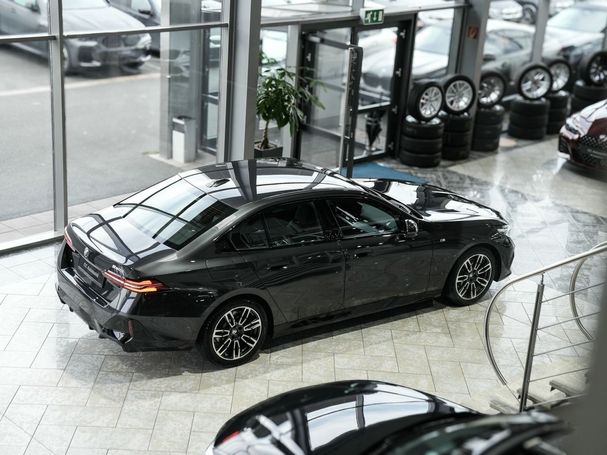 BMW 520d 145 kW image number 39