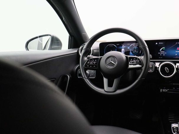 Mercedes-Benz A 180 d 85 kW image number 10