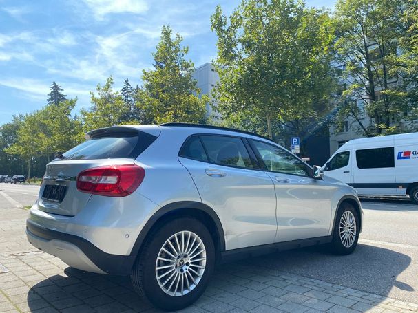 Mercedes-Benz GLA 180 90 kW image number 2