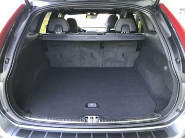 Car image 24