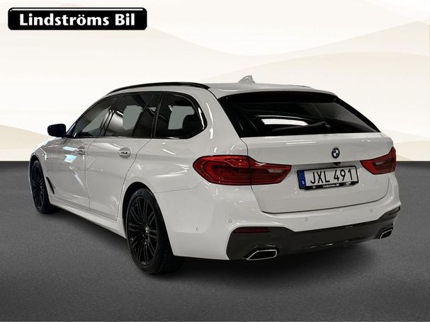 BMW 530d Touring xDrive 197 kW image number 3