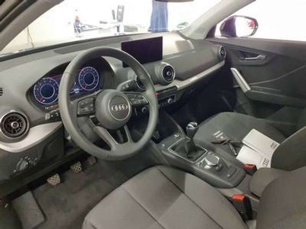 Audi Q2 30 TFSI S-line 81 kW image number 4