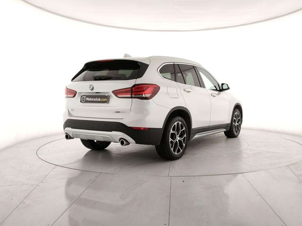 BMW X1 sDrive18d xLine 110 kW image number 3