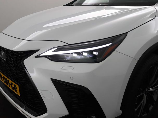 Lexus NX 450 h AWD 225 kW image number 45