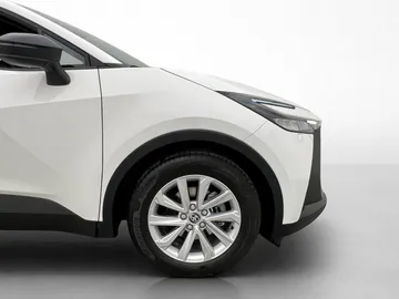 Car image 29