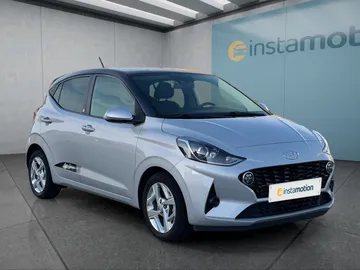 Car image 3