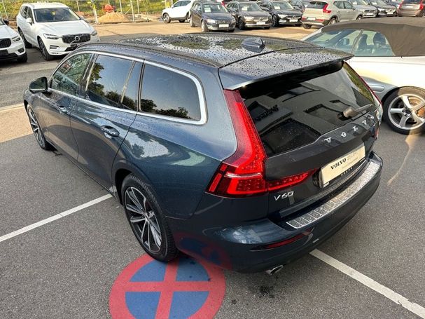 Volvo V60 B4 Momentum 145 kW image number 3