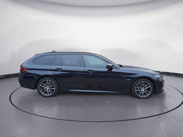 BMW 530i Touring xDrive 185 kW image number 8