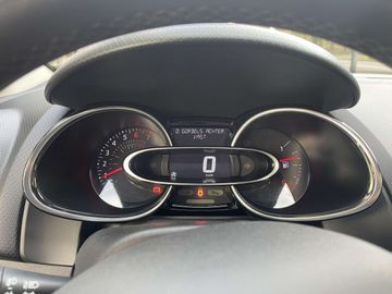 Car image 26