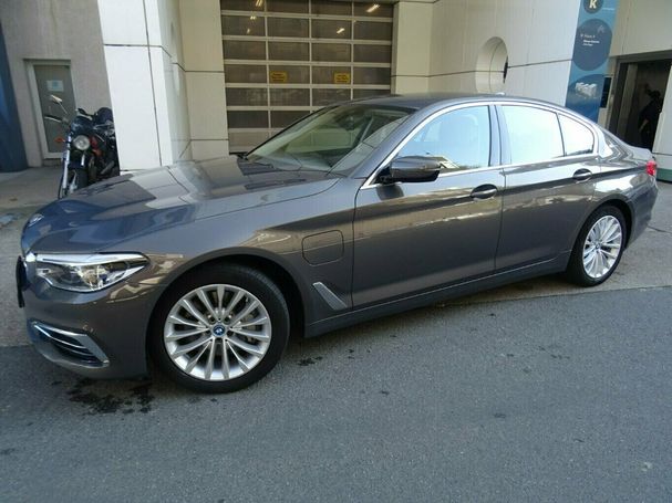 BMW 530 e 185 kW image number 1