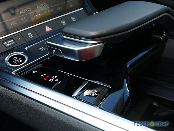 Audi e-tron 55 Sportback 300 kW image number 10