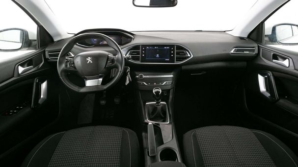 Peugeot 308 1.2 PureTech 110 Active 81 kW image number 10