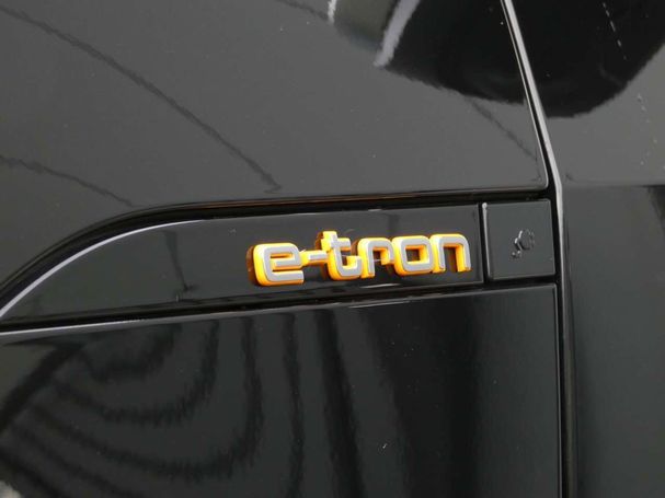 Audi e-tron Sport 370 kW image number 16