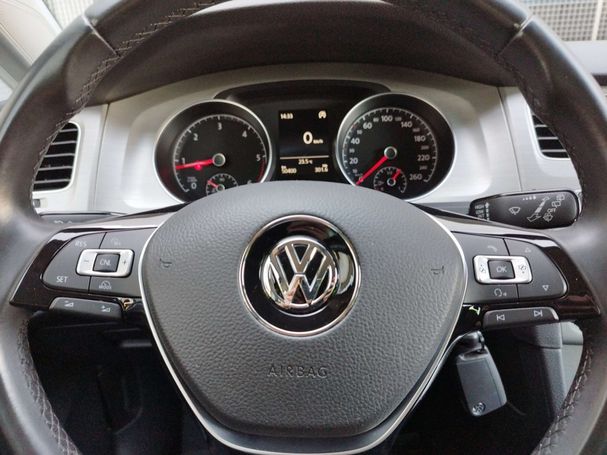 Volkswagen Golf 66 kW image number 8