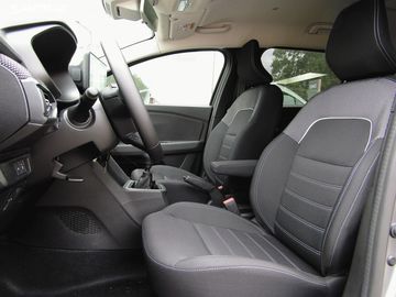 Car image 6