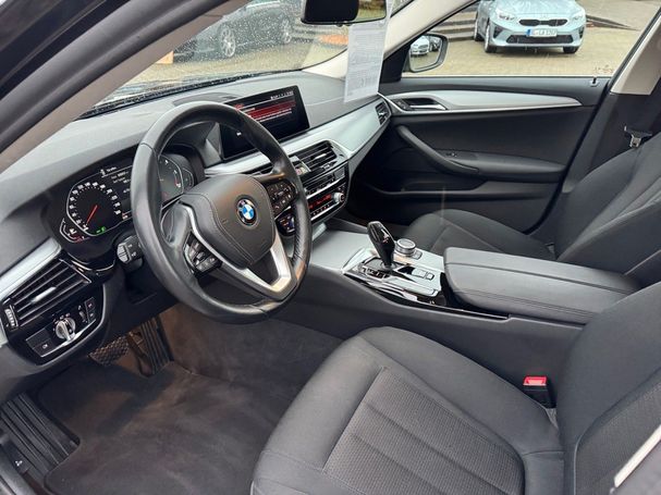 BMW 530d Touring 210 kW image number 12