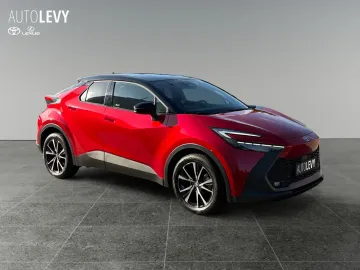 Car image 3