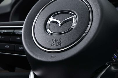 Car image 25