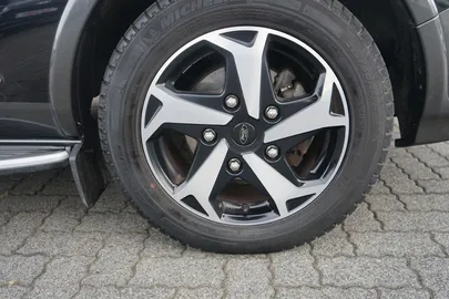 Car image 29
